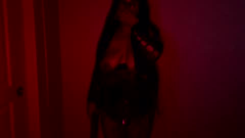 Snapshot of xxxenmascaradosxxx chatting on 08-05-26, 06:27 Parejahot69 online show from 08-05-26, 06:27