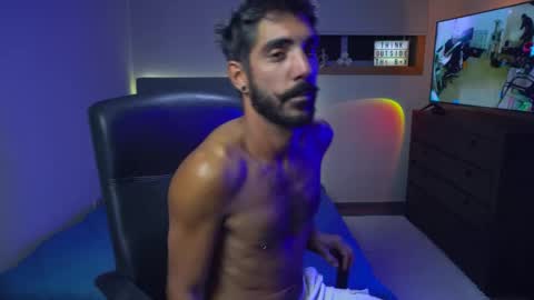 Snapshot of xxxhabibi chatting on 09-22-25, 10:34 xxxhabibi online show from 09-22-25, 10:34
