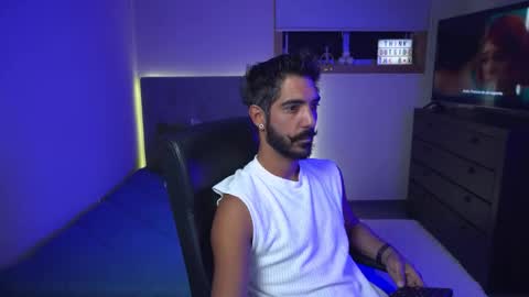Snapshot of xxxhabibi chatting on 09-24-25, 03:48 xxxhabibi online show from 09-24-25, 03:48