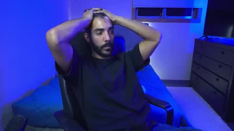 Snapshot of xxxhabibi chatting on 10-14-25, 12:11 xxxhabibi online show from 10-14-25, 12:11