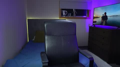 Snapshot of xxxhabibi chatting on 11-16-25, 02:22 xxxhabibi online show from 11-16-25, 02:22