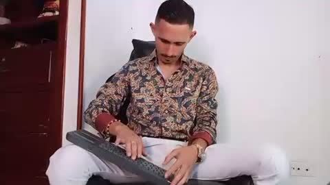 Kev online show from 11-25-25, 07:47