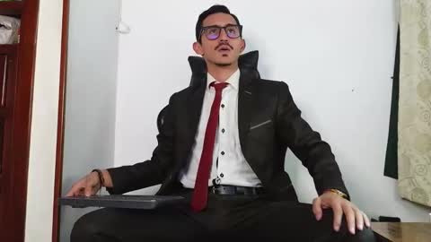 Snapshot of xxxhome_alonexxx chatting on 01-05-26, 07:50 Kev online show from 01-05-26, 07:50