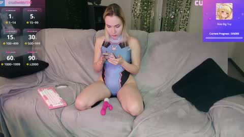 Snapshot of xxxhoneyxx chatting on 01-16-25, 11:27 Onlyfanz online show from 01-16-25, 11:27