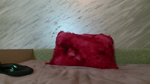 Lola online show from 03-01-25, 05:31