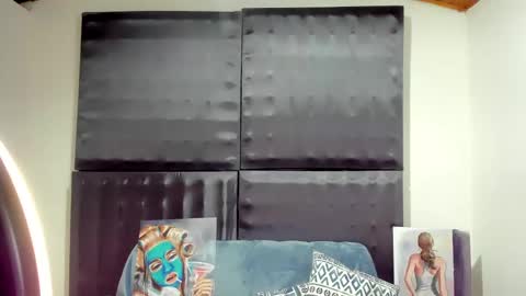 Sara online show from 02-07-25, 04:59