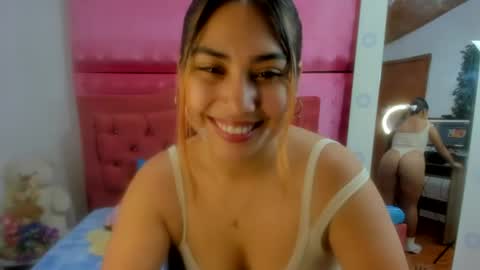 Sara online show from 07-19-26, 01:53