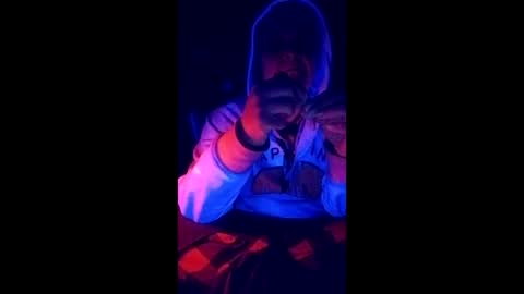 xxxtiffinyxxx online show from 05-04-26, 04:08