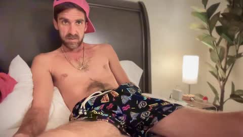 Snapshot of xxxwatchmegrow chatting on 10-03-25, 05:48 xXxMasterxXx online show from 10-03-25, 05:48