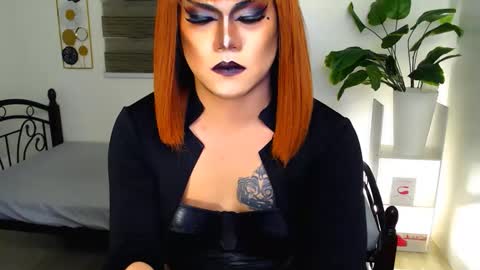 QueenMarina online show from 05-13-26, 09:33