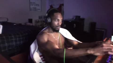 y_sticky online show from 03-09-25, 04:49