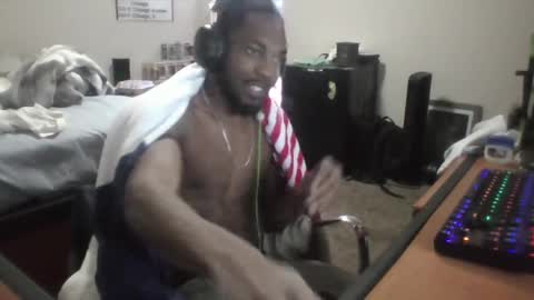 y_sticky online show from 03-10-25, 12:07