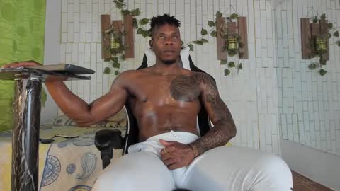 yacksson_lawrence online show from 12-31-24, 10:12