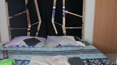 Yahaira online show from 03-17-26, 03:37