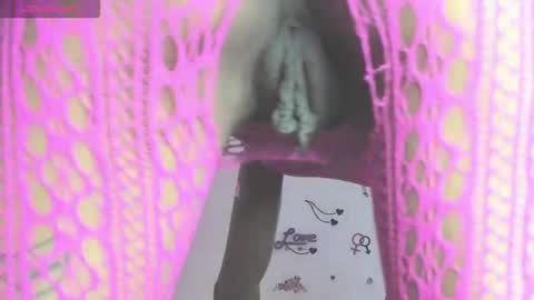 yailin_04 online show from 05-19-26, 05:08