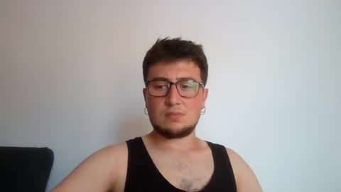 Snapshot of yakajoe97 chatting on 07-15-26, 01:16 yakajoe97 online show from 07-15-26, 01:16