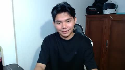 Snapshot of yamati21 chatting on 12-02-25, 10:27 Eian online show from 12-02-25, 10:27