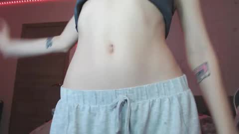 Snapshot of yamilean chatting on 01-10-25, 09:31 Yami online show from 01-10-25, 09:31