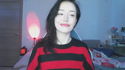 Snapshot of yamilean chatting on 01-12-25, 08:36 Yami online show from 01-12-25, 08:36