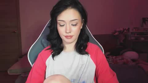 Snapshot of yamilean chatting on 02-06-25, 10:32 Yami online show from 02-06-25, 10:32