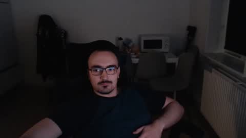 Snapshot of yamillamal157 chatting on 11-10-25, 12:09 YamilLamal online show from 11-10-25, 12:09