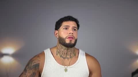 yamp sambrano online show from 11-23-25, 01:16