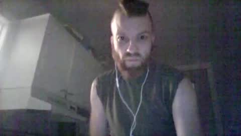 Snapshot of yansans677481768 chatting on 12-15-25, 06:28 yansans677481768 online show from 12-15-25, 06:28