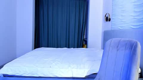 Yana online show from 01-13-26, 08:47