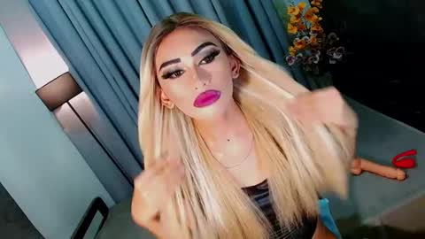 Snapshot of yasii19 chatting on 02-15-25, 07:50 miss yasii online show from 02-15-25, 07:50