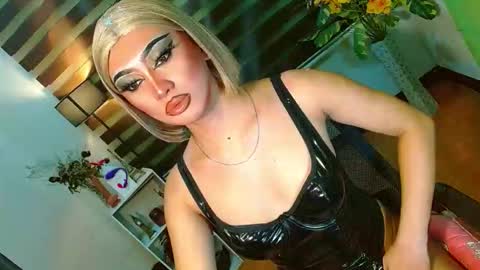 Snapshot of yasii19 chatting on 04-19-26, 01:54 miss yasii online show from 04-19-26, 01:54