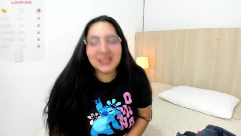 Yasmin Ortiz online show from 04-13-26, 03:23