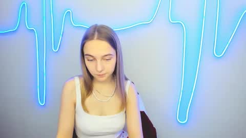 Yasmina online show from 03-09-25, 11:47