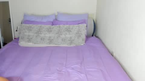 Snapshot of yasminayazzie chatting on 12-09-24, 04:45 Yasmina online show from 12-09-24, 04:45