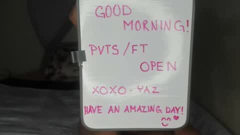 Snapshot of yasminayazzie chatting on 09-12-25, 01:44 Yasmina online show from 09-12-25, 01:44