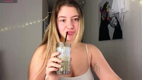 Yasyaa  online show from 01-09-25, 03:15