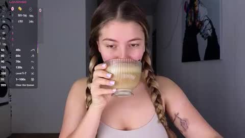 Yasyaa  online show from 10-02-25, 05:36