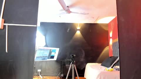 YAYA online show from 03-27-26, 05:24