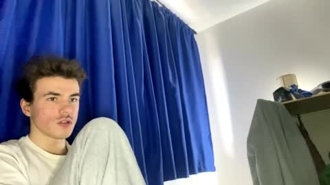 yayay333 online show from 03-28-26, 01:54