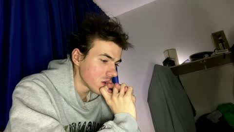 yayay333 online show from 04-04-26, 09:23