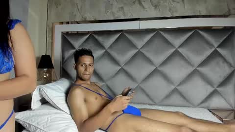Snapshot of yayi_derek chatting on 03-08-25, 04:12 yayi derek online show from 03-08-25, 04:12