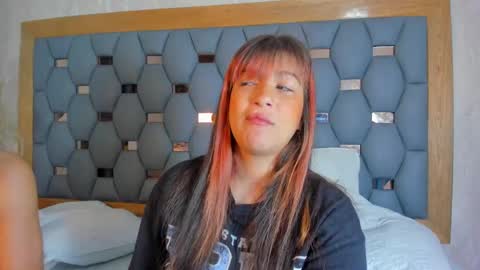 Snapshot of yayi_derek chatting on 09-17-25, 11:34 yayi derek online show from 09-17-25, 11:34