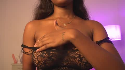 yayoi_cresp18 online show from 12-21-24, 08:54