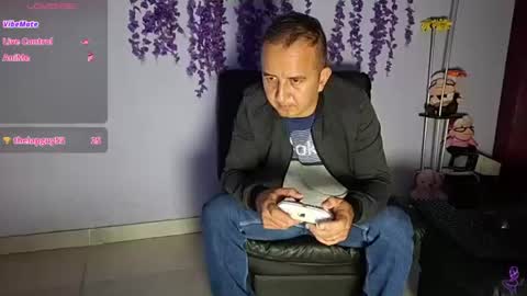 Snapshot of yazfore chatting on 07-15-26, 03:34 Hazzan online show from 07-15-26, 03:34