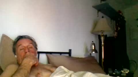 Snapshot of yeah_baby6988 chatting on 01-18-26, 12:36 yeah_baby6988 online show from 01-18-26, 12:36