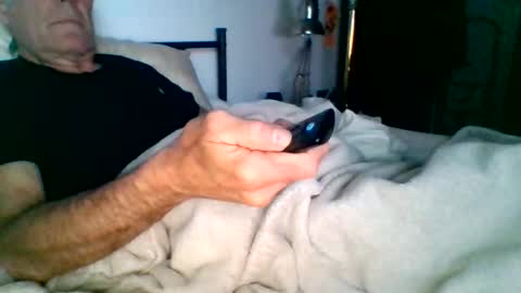 Snapshot of yeah_baby6988 chatting on 05-25-26, 12:55 yeah_baby6988 online show from 05-25-26, 12:55