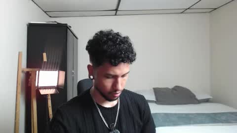 yeff online show from 01-15-26, 01:10