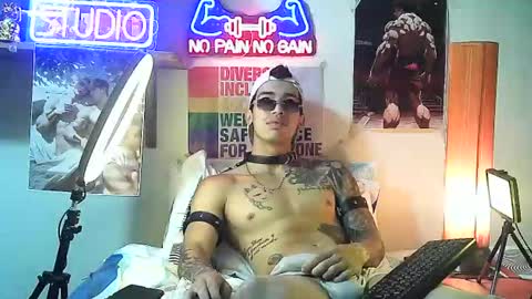 yeisoncastellanos1999 online show from 09-16-25, 06:42