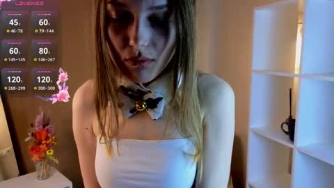 Kate online show from 04-01-26, 01:17