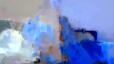 Snapshot of yellowcouple2 chatting on 12-26-24, 08:18 yellowcouple2 online show from 12-26-24, 08:18