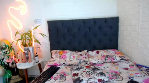 YEM online show from 03-26-26, 04:01